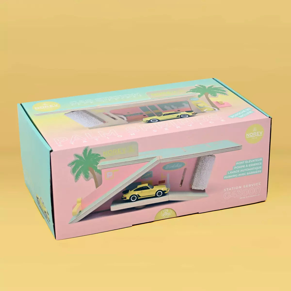 Palm Springs Gas Station Norev - Miniature model of a classic gas station from Palm Springs.