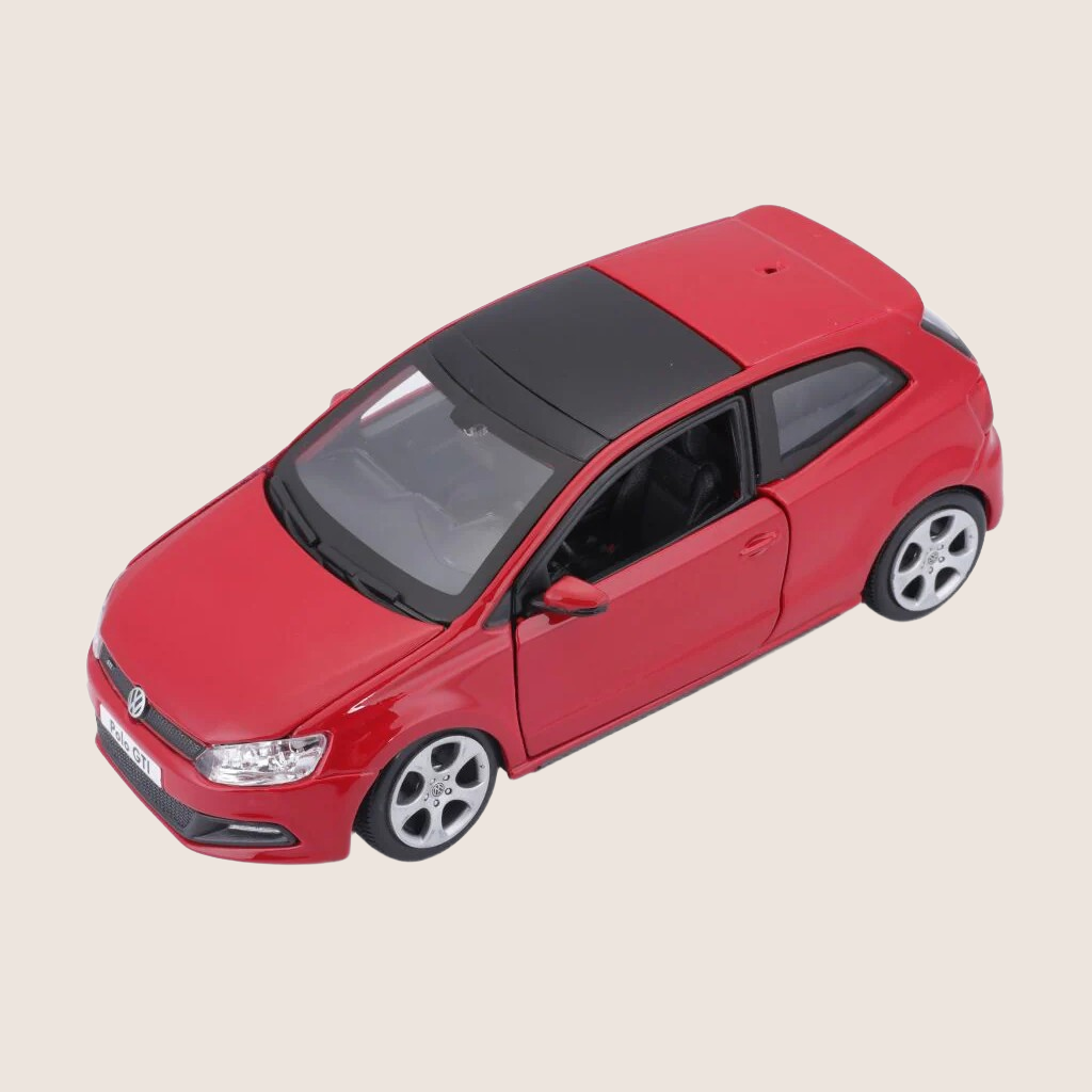 Bburago VW Golf GTI Mark 5 1:24 - Volkswagen Golf GTI Mark 5 model car in 1:24 scale.