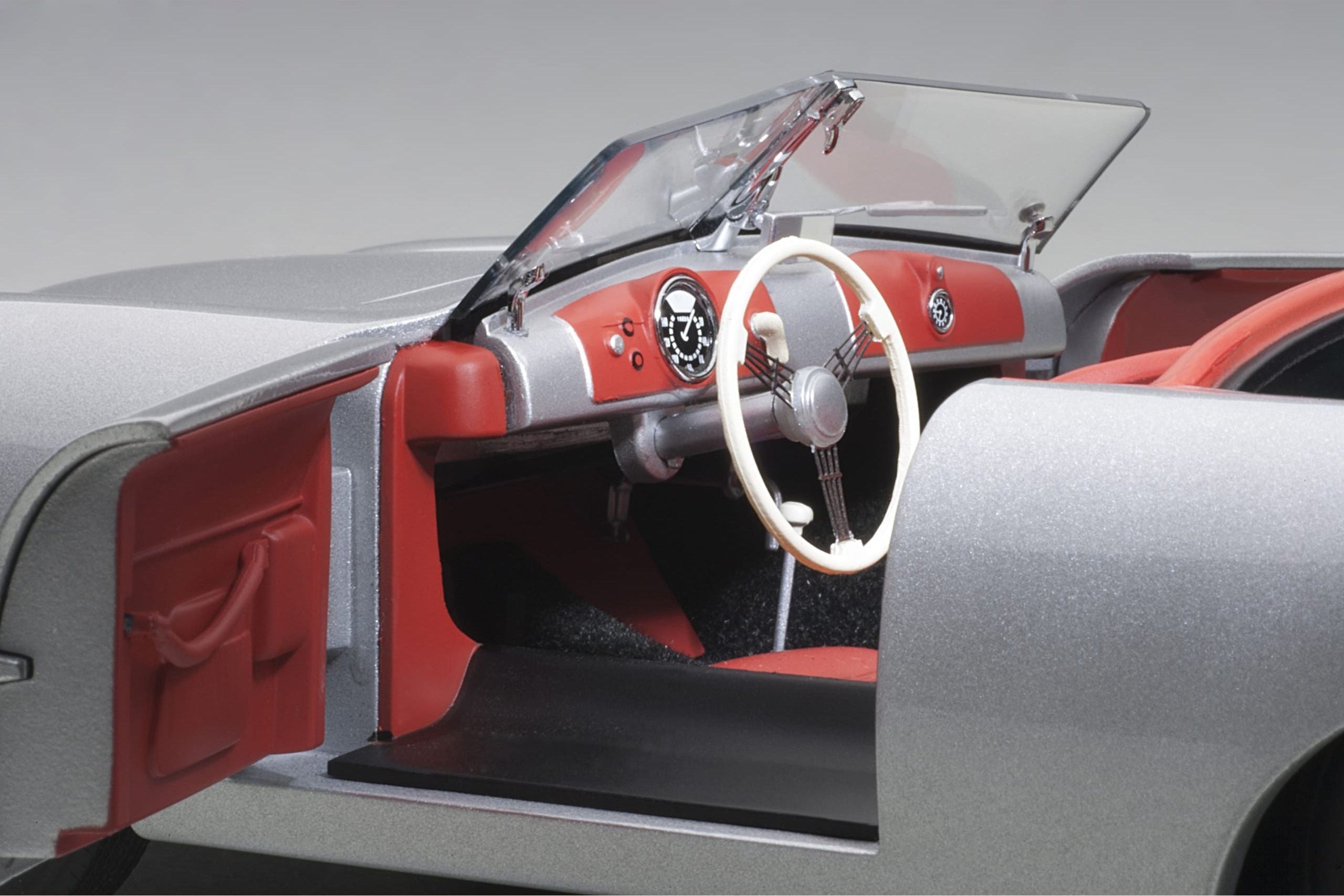 Porsche 356 NR. 1 1:18 - 1:18 scale model of the first Porsche 356, an iconic classic from 1948.