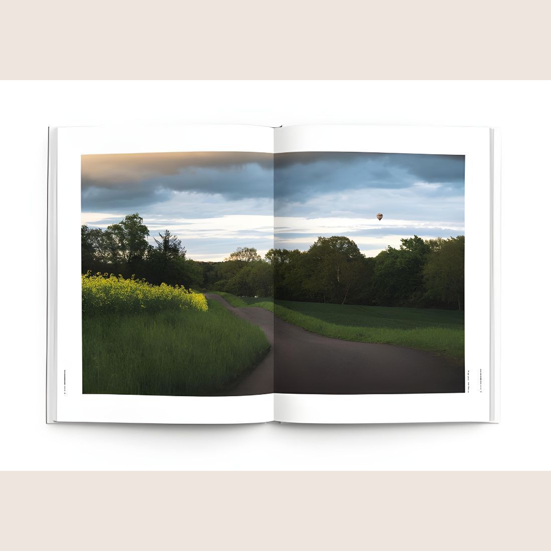 360 Denmark Zealand, Møn, Bornholm (book) - Travel book about Zealand, Møn and Bornholm, with hidden gems and scenic spots.

